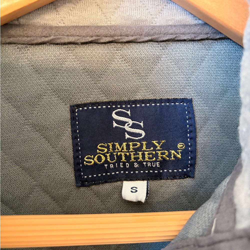 Simply Southern Quilted Gray Pullover Jacket - Picture 2 of 3